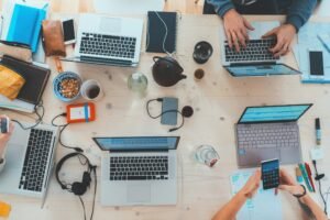 Read more about the article Top 10 Health and Affiliate Marketing Programs to Join in 2025